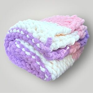 NWT Handmade Chunky Chenille Throw Blanket 50”x60”